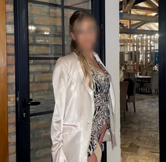 Rose, 25 ans